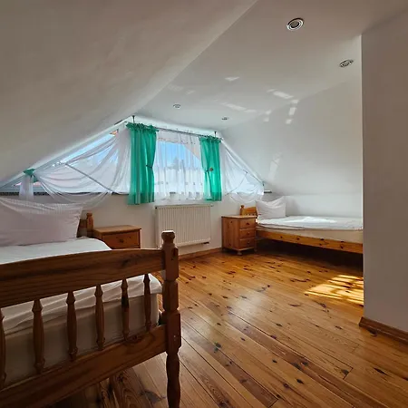 Dom Kasienka - Na Wylacznosc Шклярска-Поремба