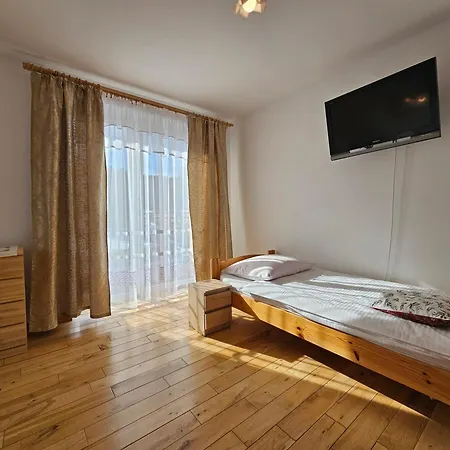 Dom Kasienka - Na Wylacznosc * Шклярска-Поремба