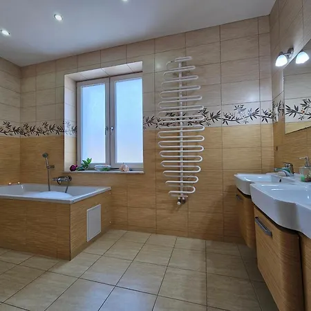 Dom Kasienka - Na Wylacznosc *